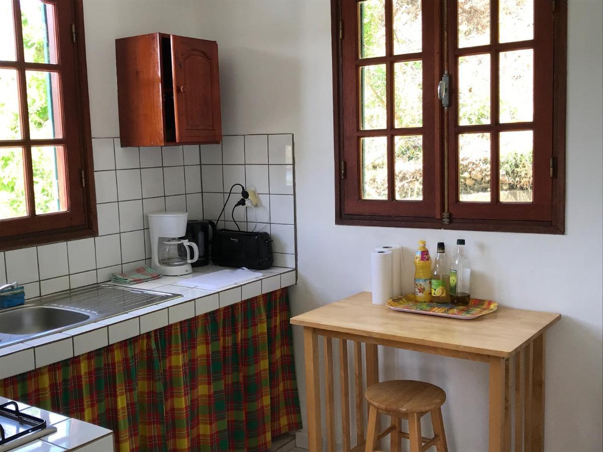 Case A Lili, Joli Haut De Villa Face A La Mer Dans Le Bourg. Terre-De-Haut Zewnętrze zdjęcie